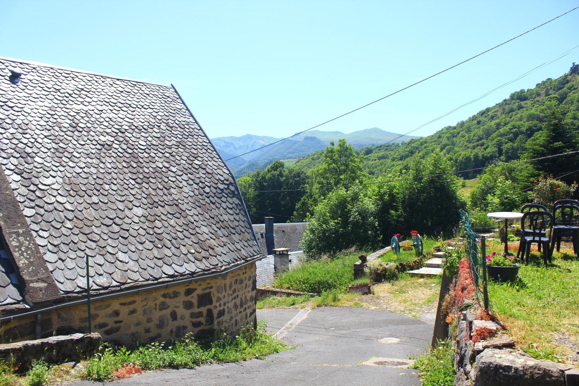 Vakantiehuis Maison De Varennes Chambon-sur-Lac